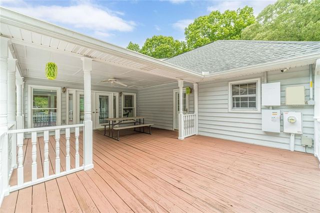 2291 Rabbit Farm Circle, Loganville, GA 30052