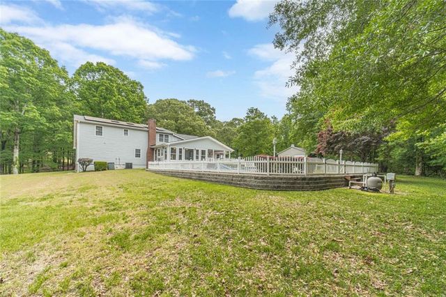 2291 Rabbit Farm Circle, Loganville, GA 30052