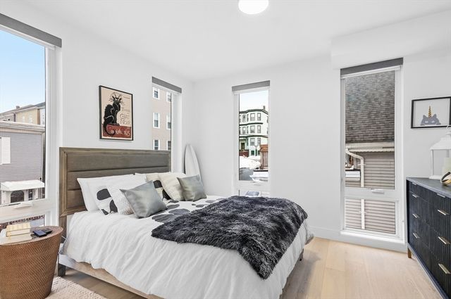 101 - 105 Condor Street 304, Boston, MA 02128