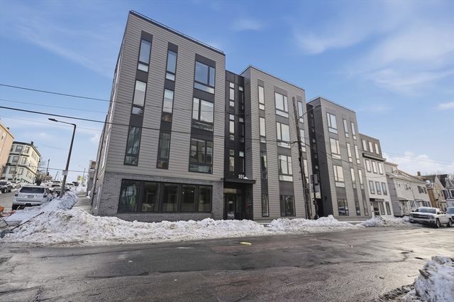101 - 105 Condor Street 304, Boston, MA 02128