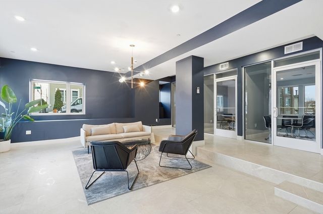 101 - 105 Condor Street 304, Boston, MA 02128