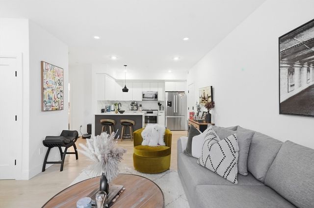 101 - 105 Condor Street 304, Boston, MA 02128