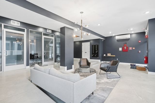 101 - 105 Condor Street 304, Boston, MA 02128