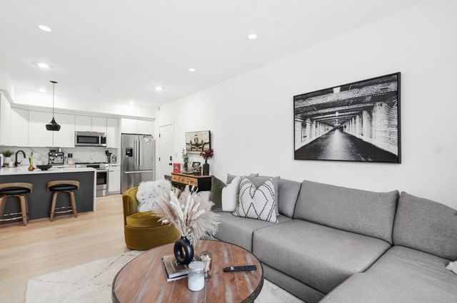 101 - 105 Condor Street 304, Boston, MA 02128