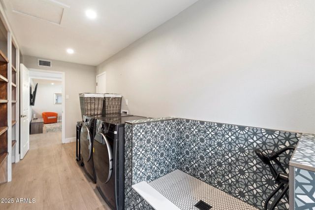 4007 N 86th Street, Scottsdale, AZ 85251