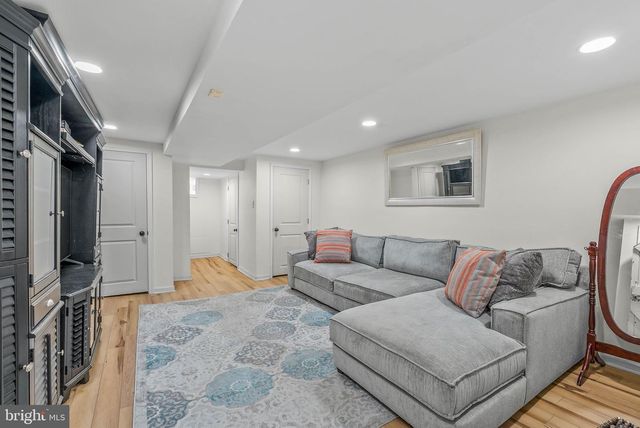 7828 BAYARD ST, Philadelphia, PA 19150