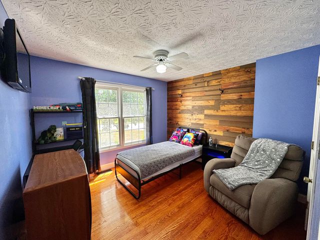 151 Meadowcrest Drive, Somerset, KY 42503