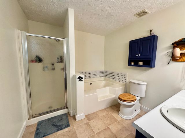 151 Meadowcrest Drive, Somerset, KY 42503