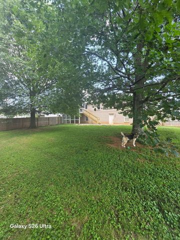 151 Meadowcrest Drive, Somerset, KY 42503