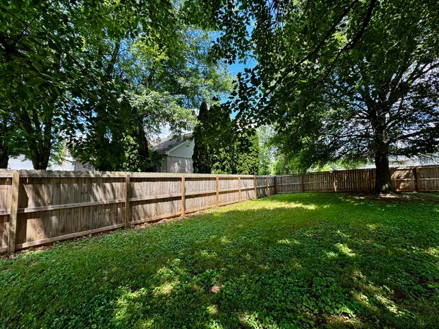 151 Meadowcrest Drive, Somerset, KY 42503