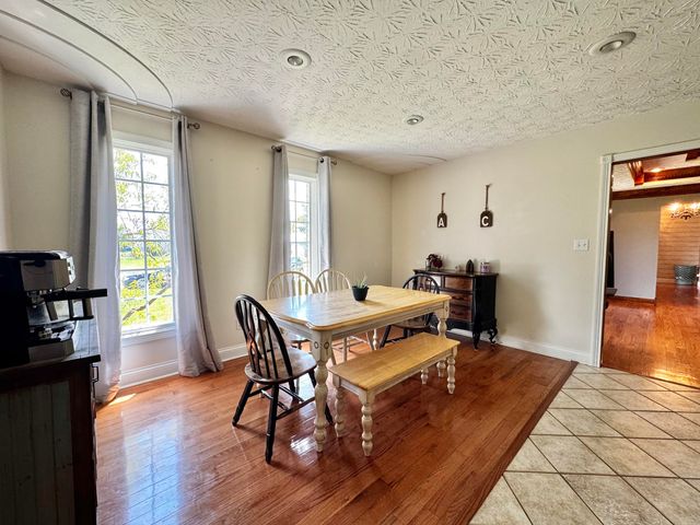 151 Meadowcrest Drive, Somerset, KY 42503