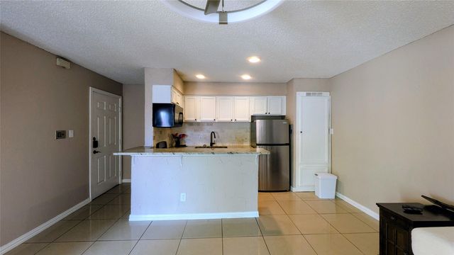2312 Balsam Drive A303, Arlington, TX 76006