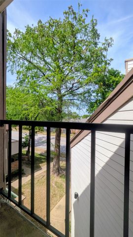 2312 Balsam Drive A303, Arlington, TX 76006