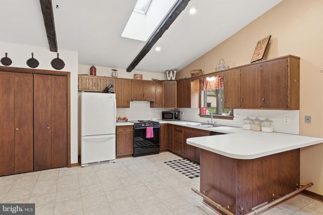 3440 STRASBURG RD, Coatesville, PA 19320