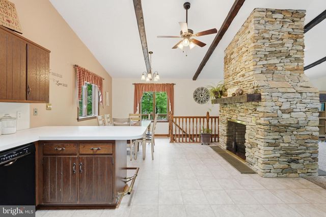 3440 STRASBURG RD, Coatesville, PA 19320