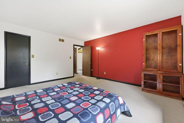 3440 STRASBURG RD, Coatesville, PA 19320