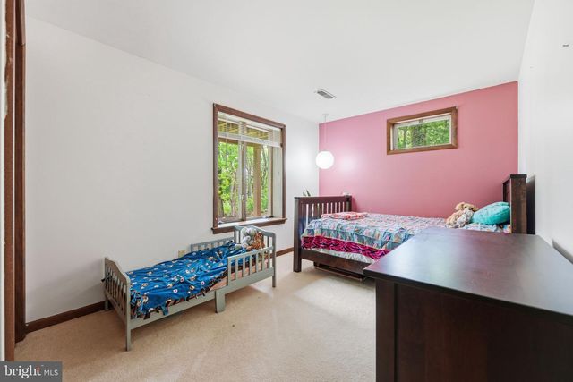 3440 STRASBURG RD, Coatesville, PA 19320