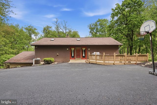 3440 STRASBURG RD, Coatesville, PA 19320