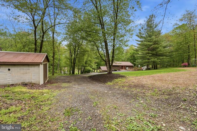 3440 STRASBURG RD, Coatesville, PA 19320