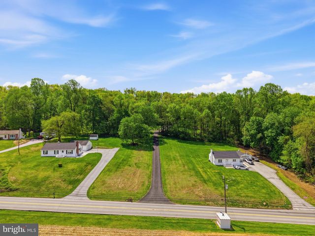 3440 STRASBURG RD, Coatesville, PA 19320