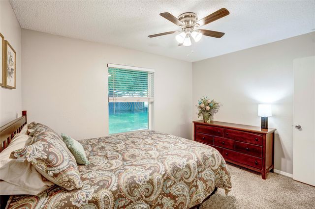 6028 Ridgecrest Drive, Watauga, TX 76148