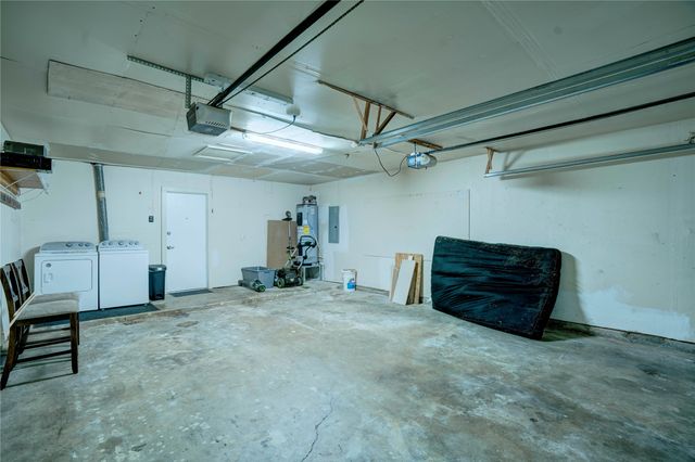 6028 Ridgecrest Drive, Watauga, TX 76148
