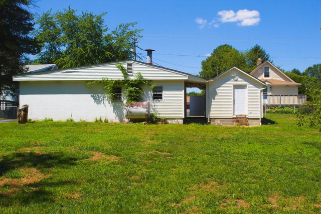 1722 UPPER KING RD, Woodside, DE 19980