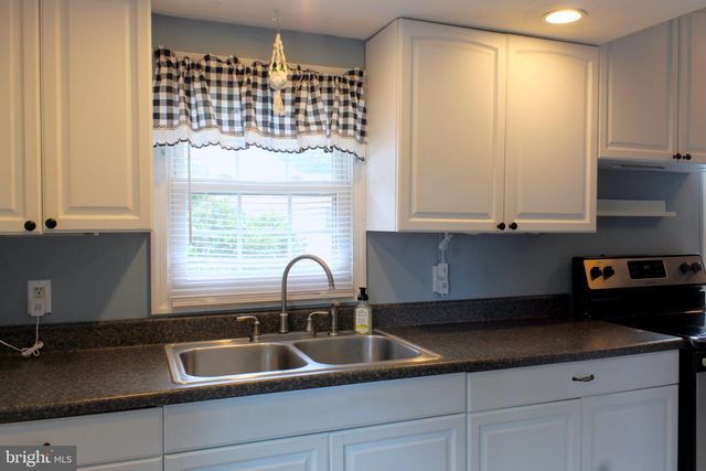1722 UPPER KING RD, Woodside, DE 19980