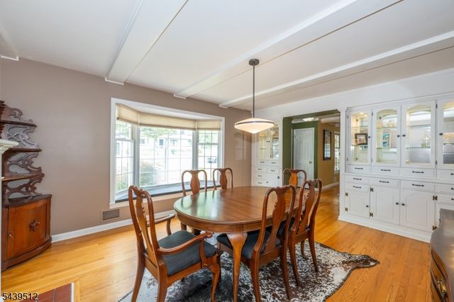 15 Congress Rd, Emerson Boro, NJ 07630