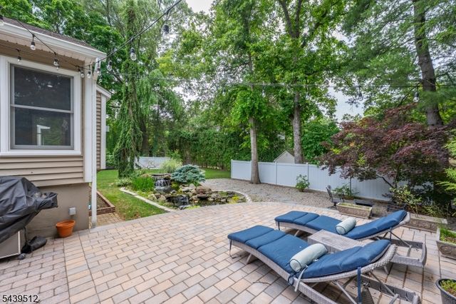 15 Congress Rd, Emerson Boro, NJ 07630