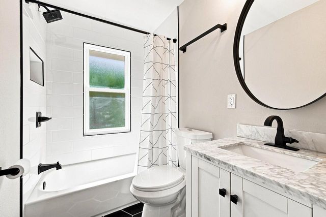 2002 S 97th STREET, West Allis, WI 53227
