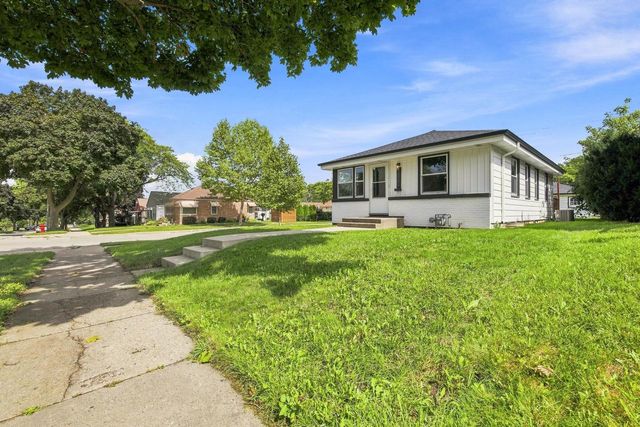 2002 S 97th STREET, West Allis, WI 53227