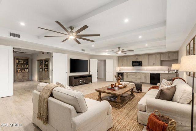 6446 E TRAILRIDGE Circle 24, Mesa, AZ 85215