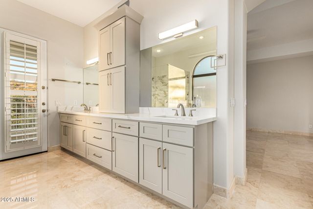 6446 E TRAILRIDGE Circle 24, Mesa, AZ 85215