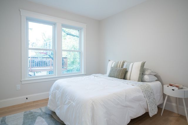 43 Boston St A, Somerville, MA 02143