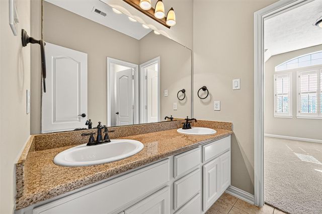 4518 Beacon View Court, Sugar Land, TX 77479