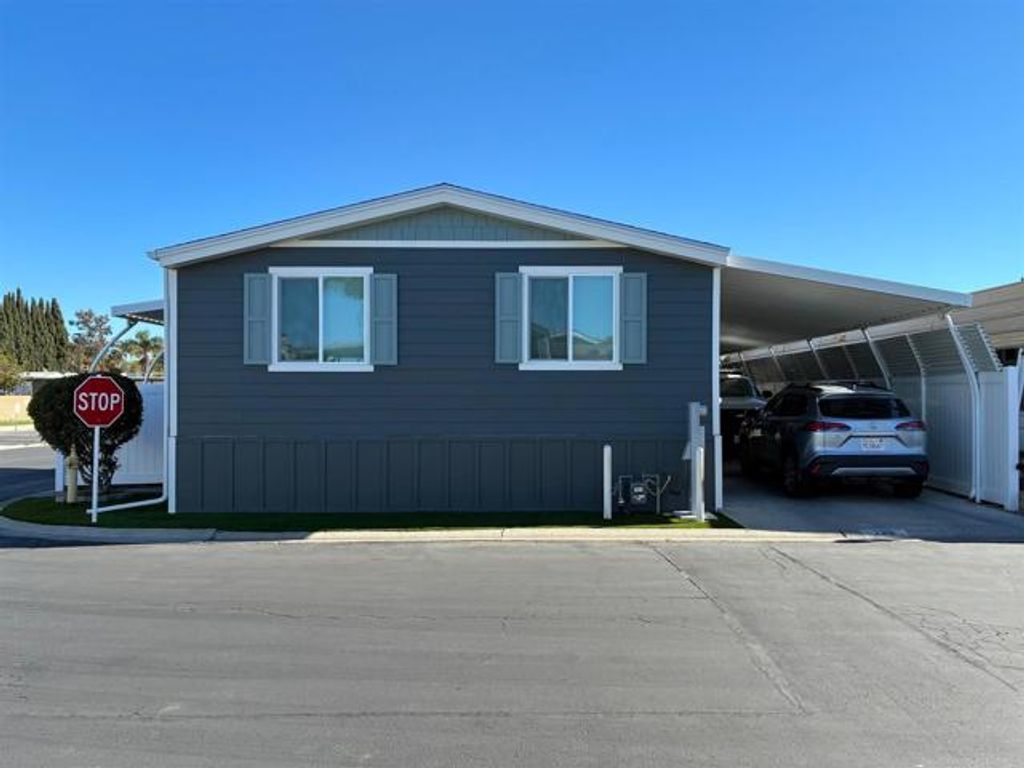 4660 N River Road 136, Oceanside, CA 92057