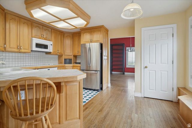 3181 E DEER CIR, Cottonwood Heights, UT 84121