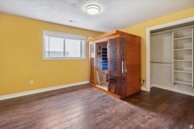 3181 E DEER CIR, Cottonwood Heights, UT 84121