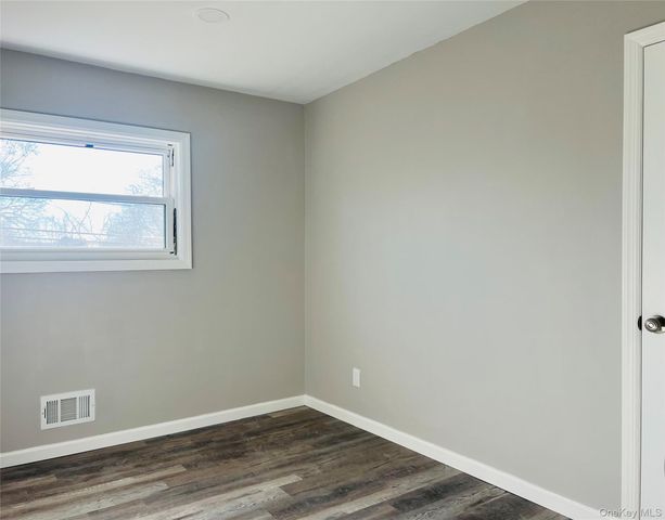 125 Liberty Avenue, Selden, NY 11784