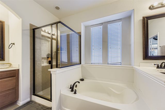 205 Lorient Drive, Mansfield, TX 76063