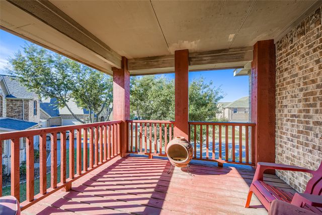 205 Lorient Drive, Mansfield, TX 76063