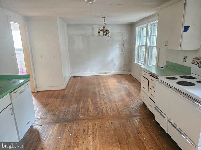 101 GARDEN ST, Mount Holly, NJ 08060