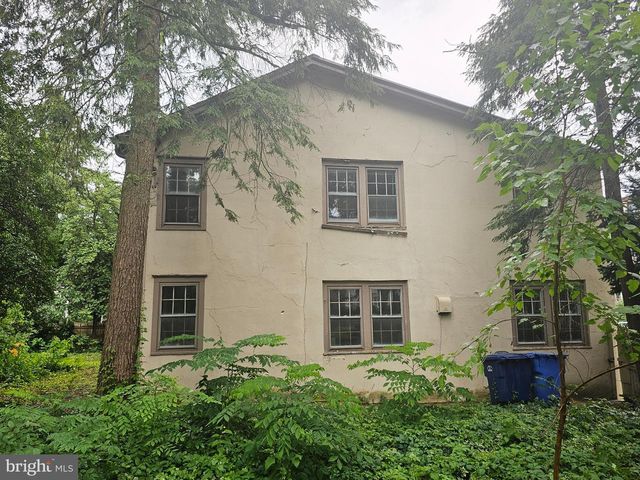 101 GARDEN ST, Mount Holly, NJ 08060