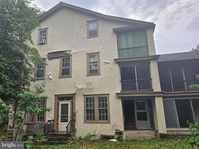 101 GARDEN ST, Mount Holly, NJ 08060