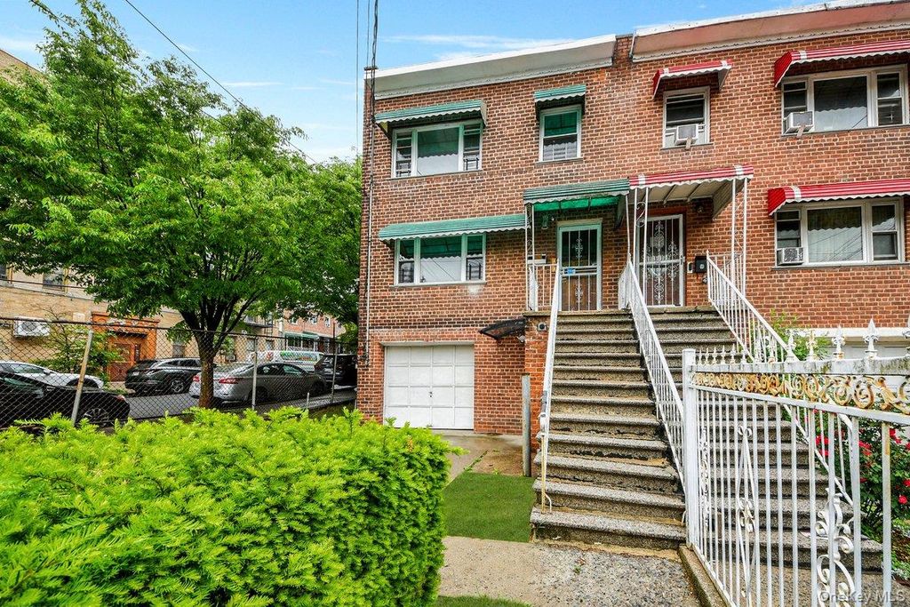 3722 Bronxwood Avenue 2, Bronx, NY 10469
