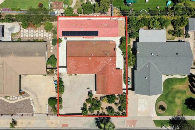 129 E Rancho, Corona, CA 92879