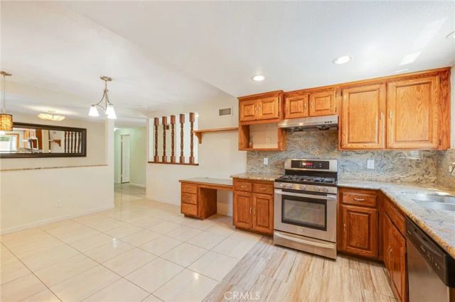 129 E Rancho, Corona, CA 92879