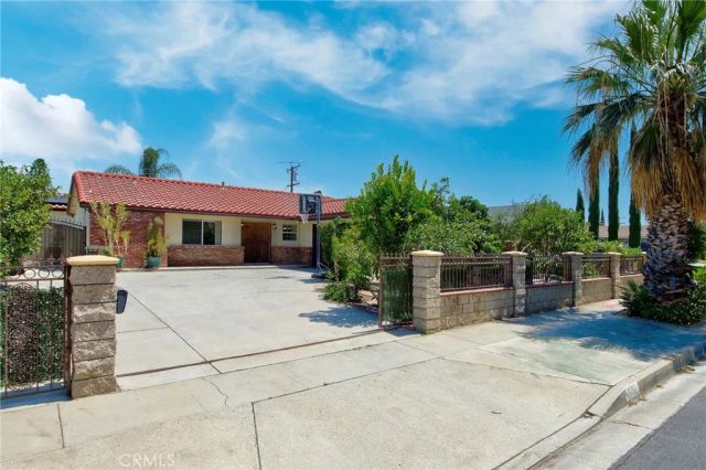 129 E Rancho, Corona, CA 92879