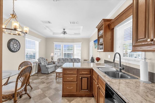 1039 CENTER CREST BOULEVARD, Davenport, FL 33837